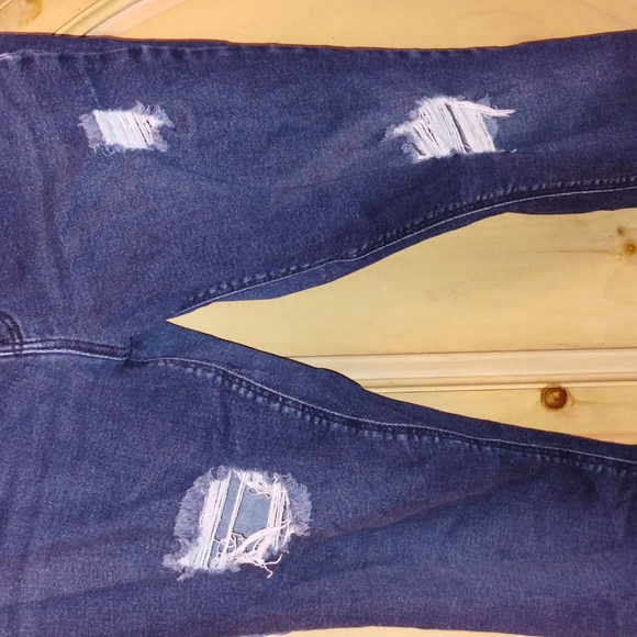 Old Navy Mid Rise Rockstar Super Skinny Jeans Size 14 Pre Owned Like New - Picture 2 of 5